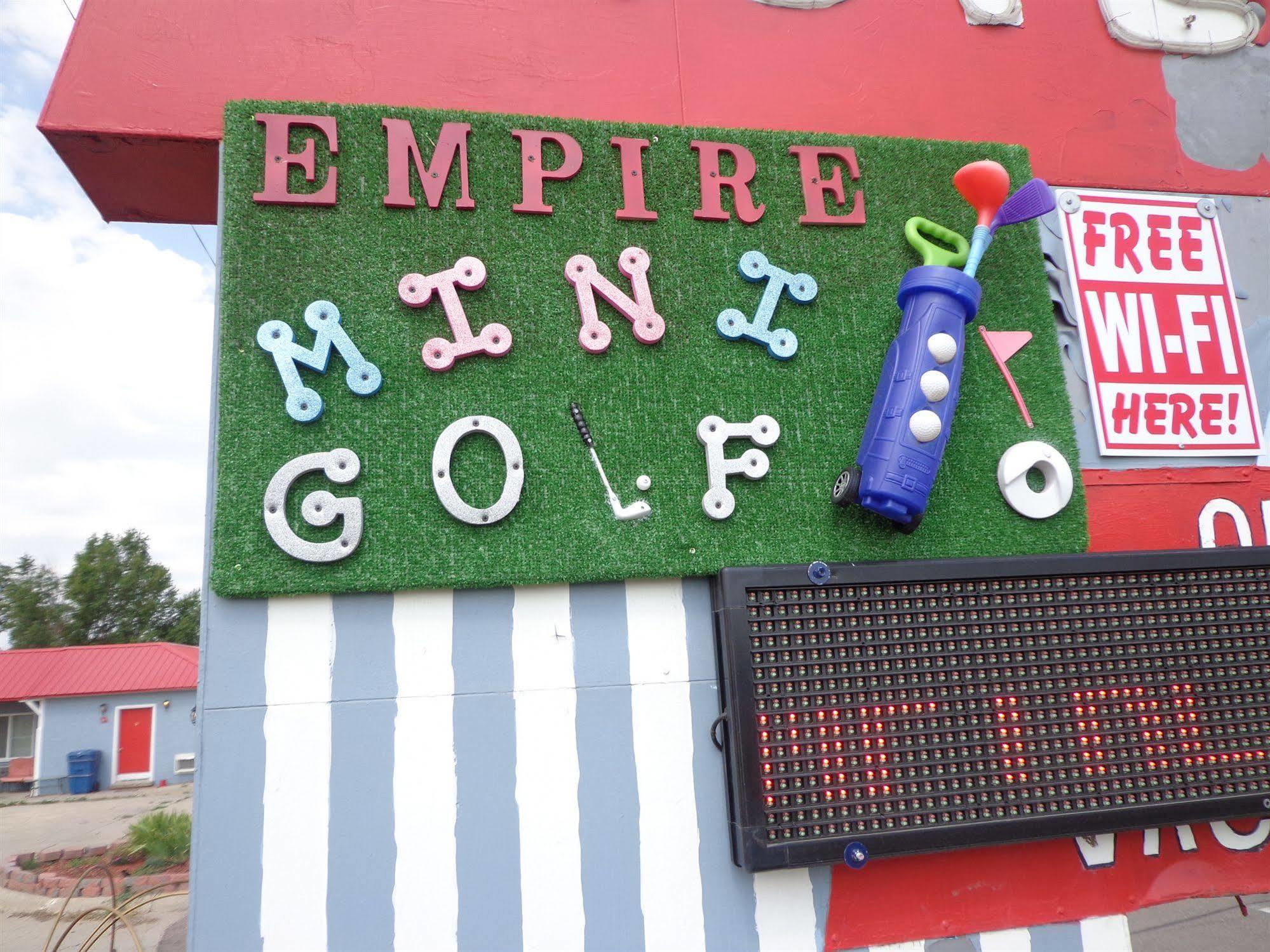 Empire Motel Saint Francis Exteriör bild